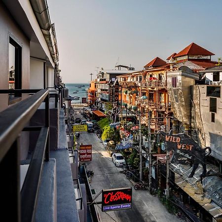 The Classroom Hotel Pattaya Eksteriør billede