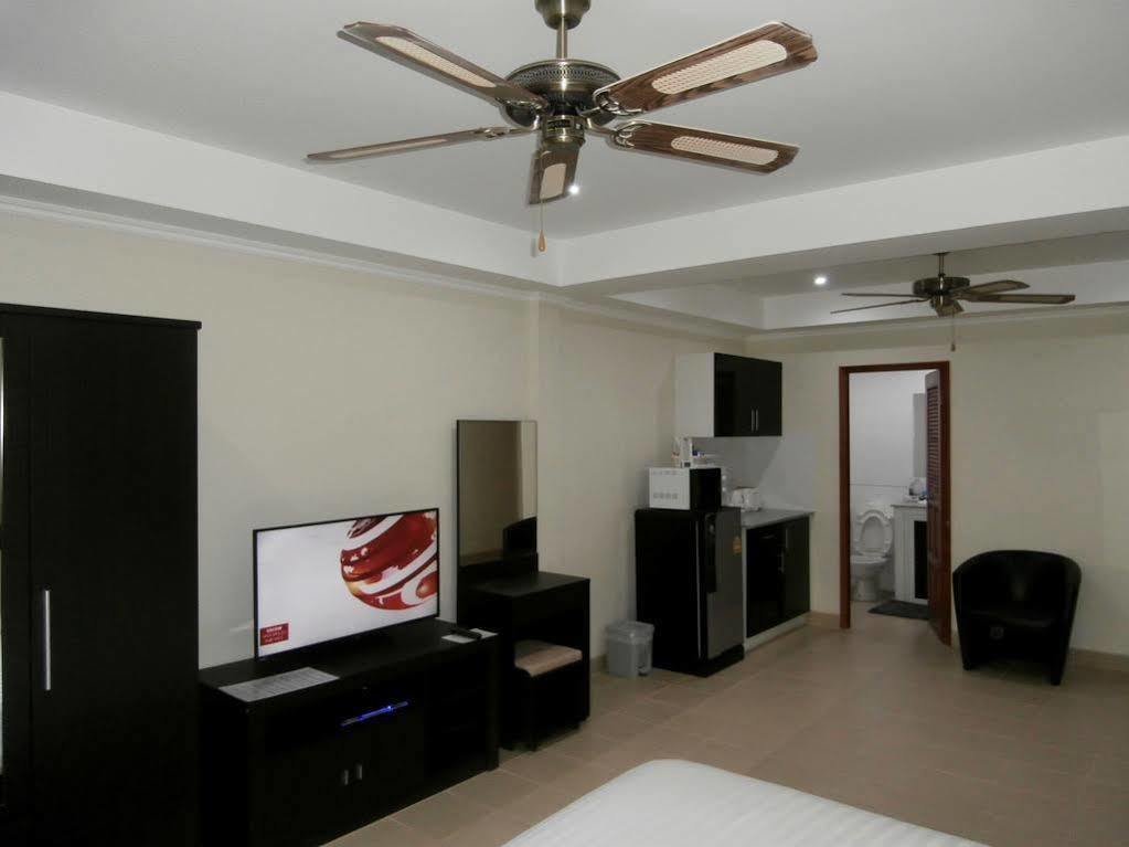 The Classroom Hotel Pattaya Eksteriør billede