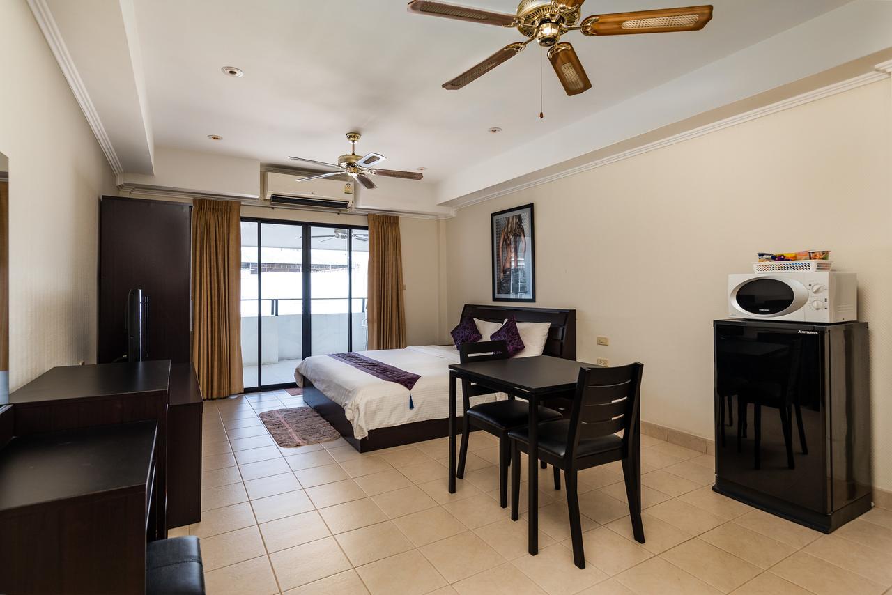 The Classroom Hotel Pattaya Eksteriør billede